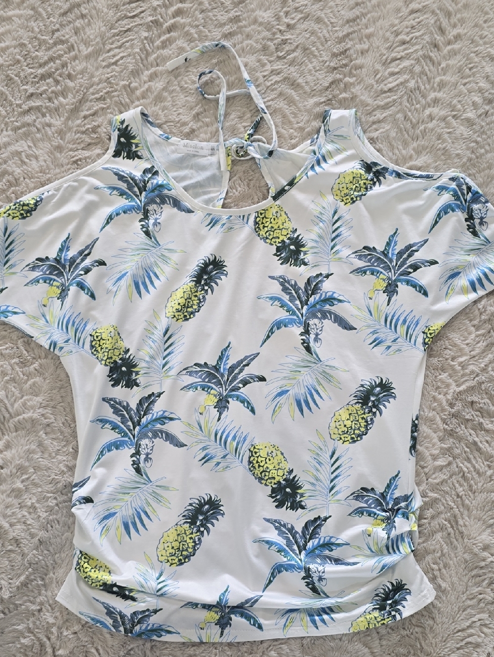 White Pineapple Print Cold-Shoulder Women's Top